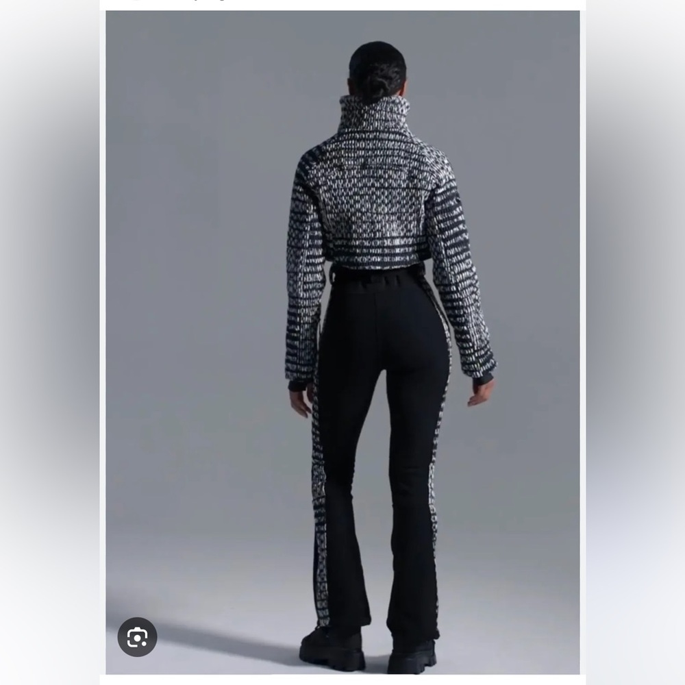 Cordova Stylish Black Women's Ski / Snowboard Suit - Picture 5 of 13